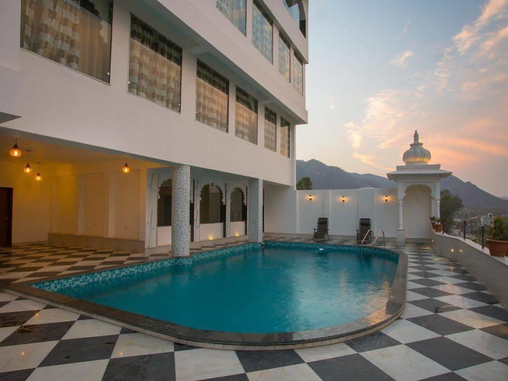 Mewargarh Udaipur By Red Lion S Hotel Exterior photo