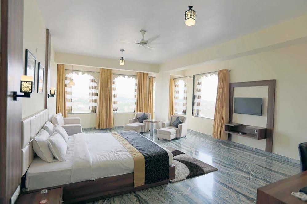 Mewargarh Udaipur By Red Lion S Hotel Exterior photo